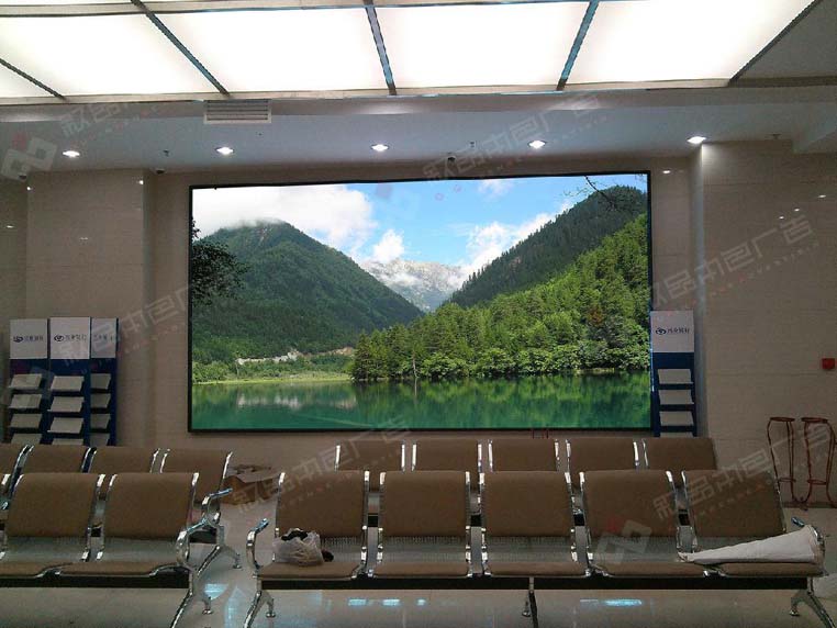 全彩LED顯示屏圖片