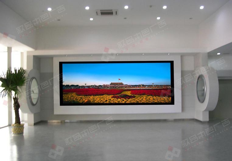 全彩LED顯示屏圖片